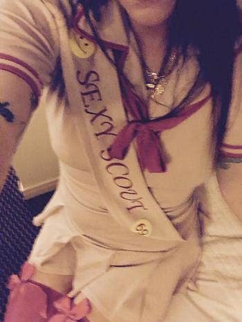 , 35 European female escort, Belleville