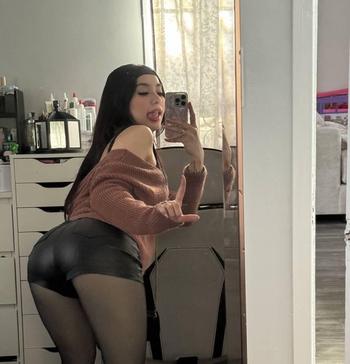 Anne, 24 Caucasian/White female escort, Belleville