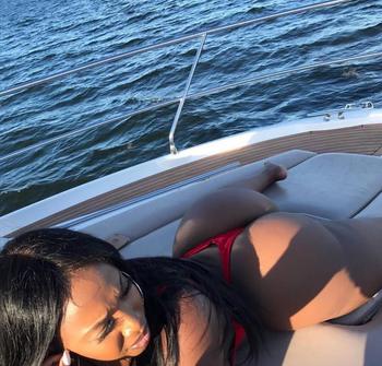 Lesa, 28 Black female escort, Belleville