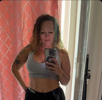 Maria, 29 Caucasian/White female escort, Belleville